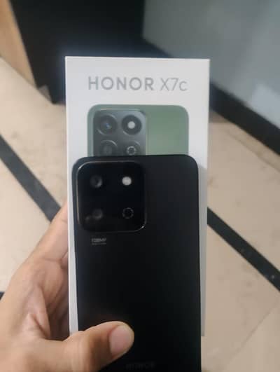 Honor 7C