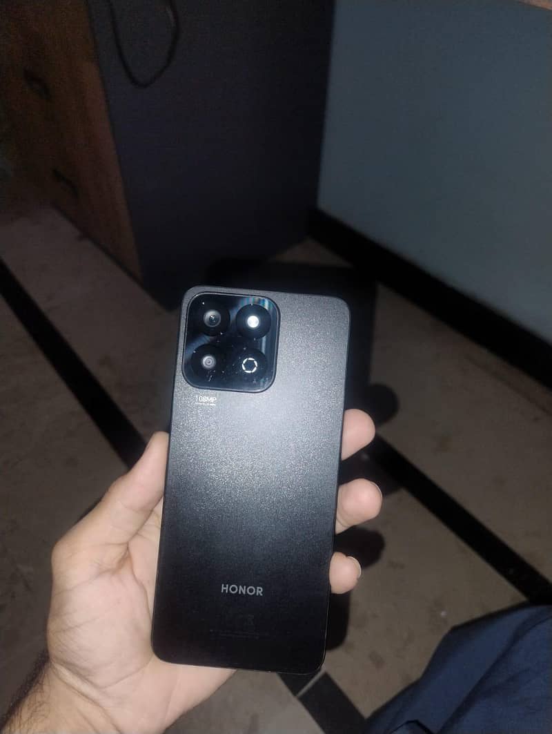 Honor 7C 1