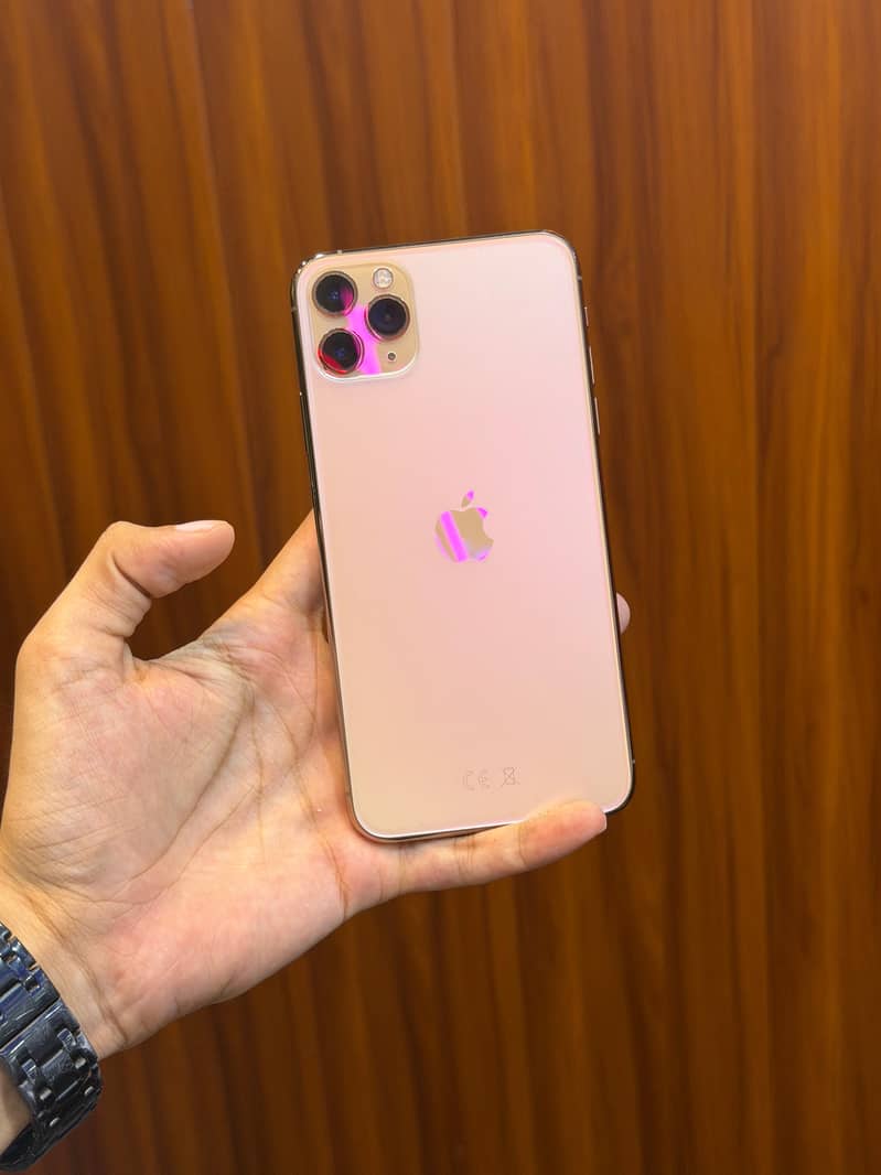 Apple iPhone 11 Pro Max 0