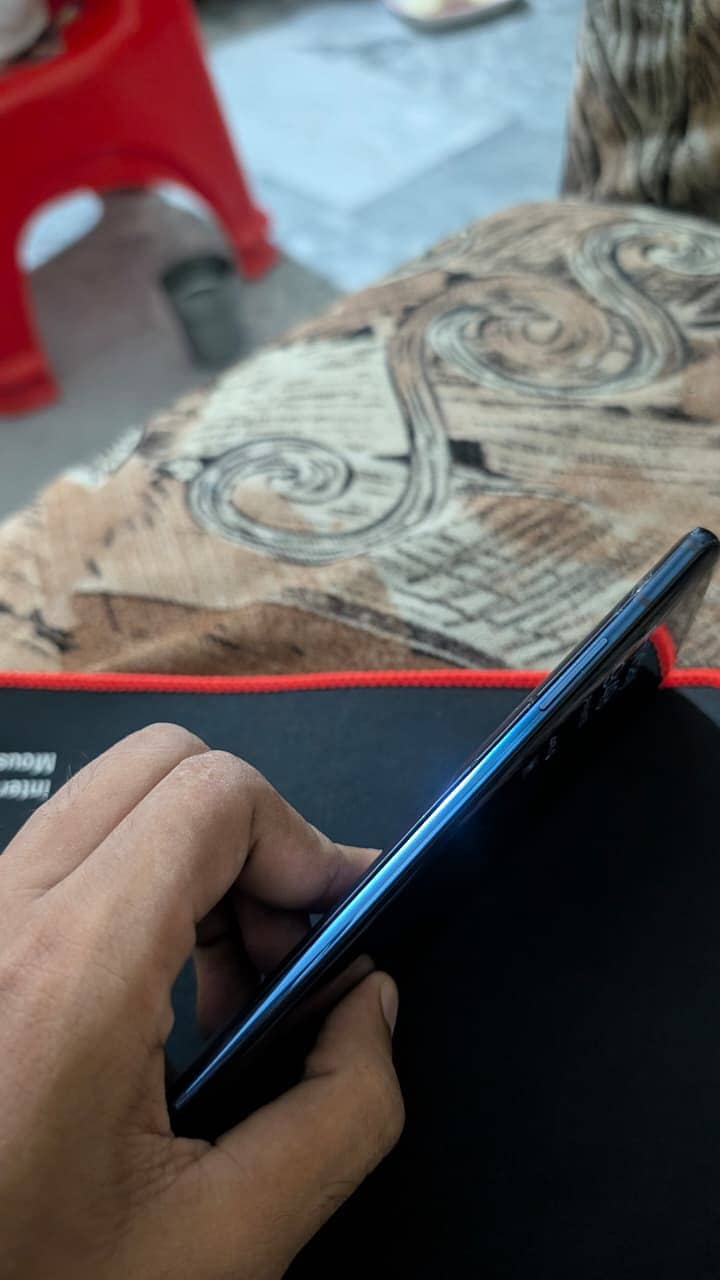 One Plus 7 Pro 4