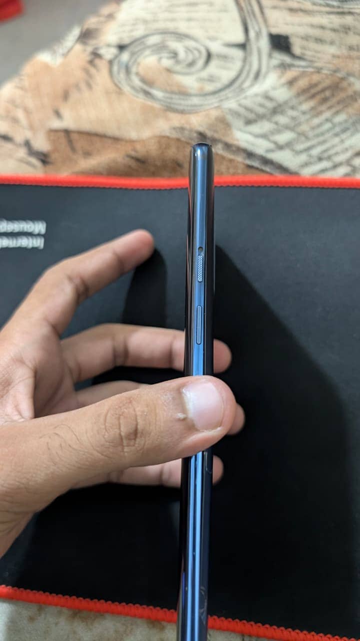 One Plus 7 Pro 5