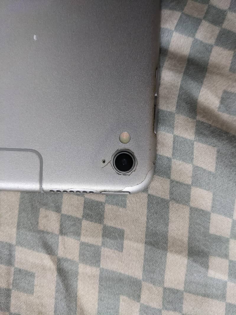 ipad pro(9.7) inches 7