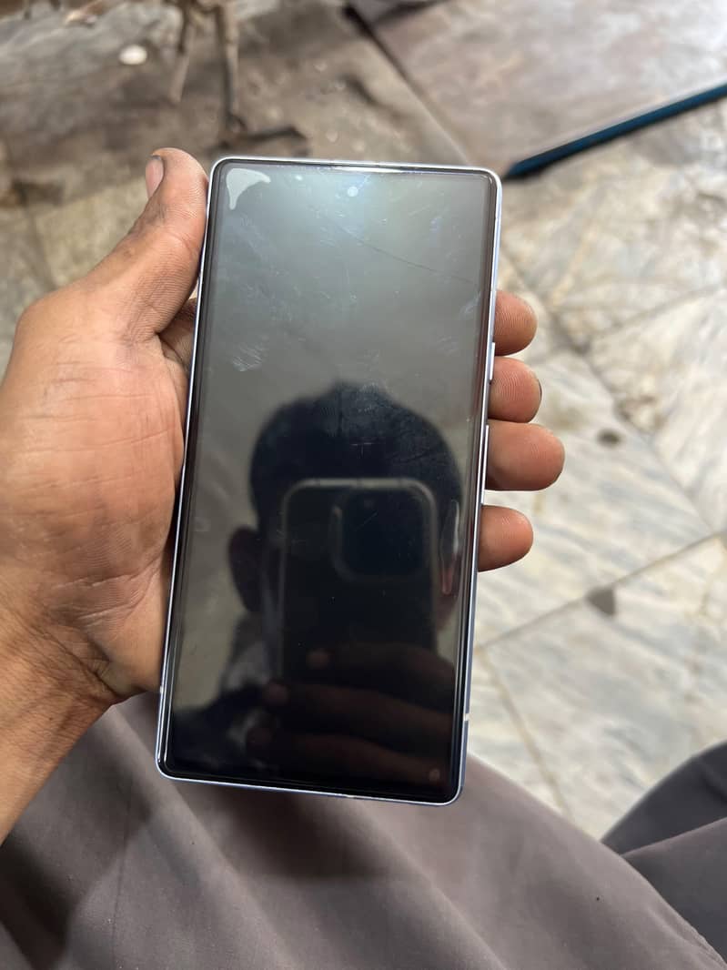 Google Pixel 7a 5