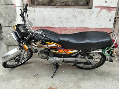Honda CD70 engine pack contact 03444055593