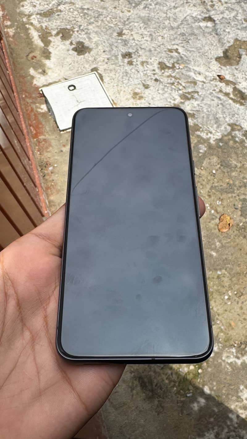 Google Pixel 8 2