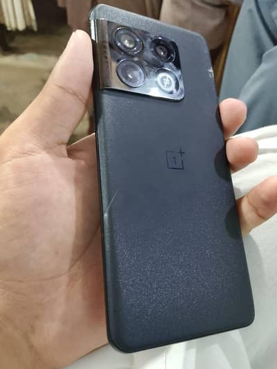One Plus 10 Pro