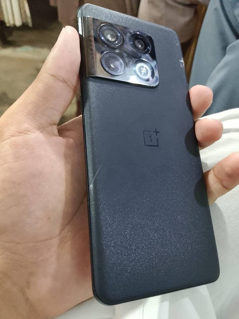 One Plus 10 Pro 0