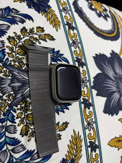 Apple Watch Series 7 41mm Aluminum Original Milanese Metal Strap