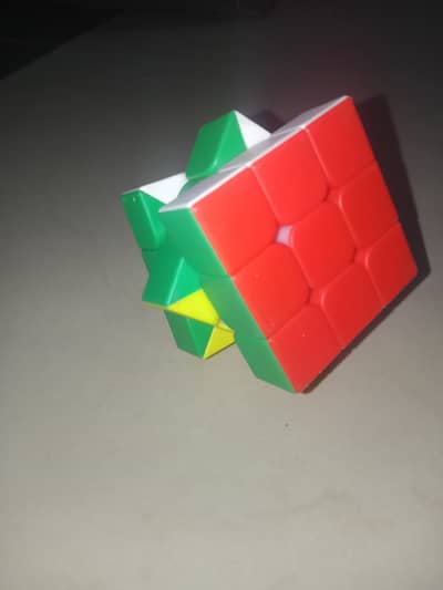 RUBIK'S CUBE