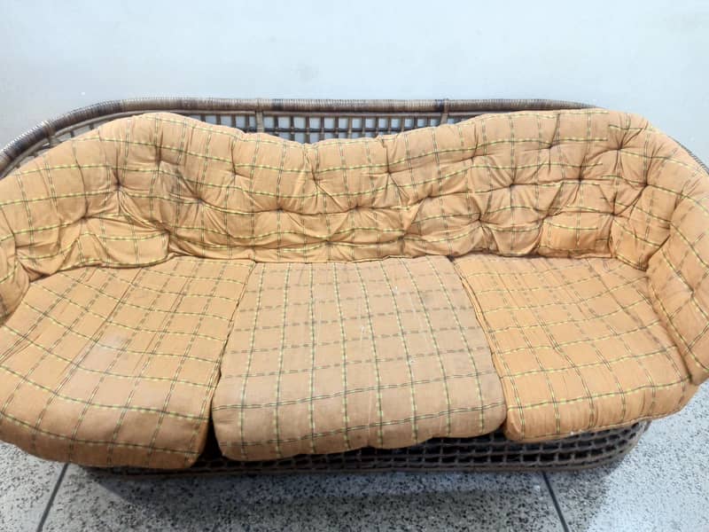 8 seater sofa with table set 0