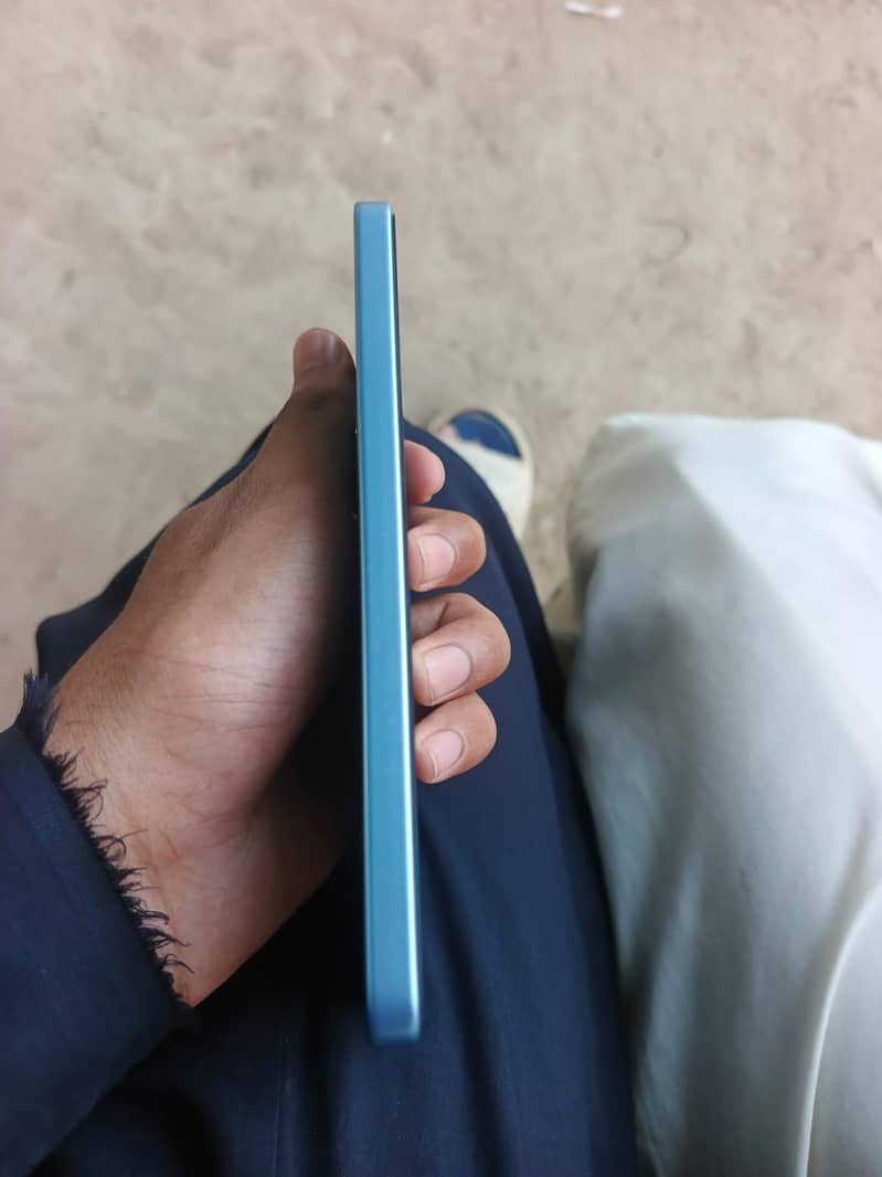 Xiaomi Redmi 13 3