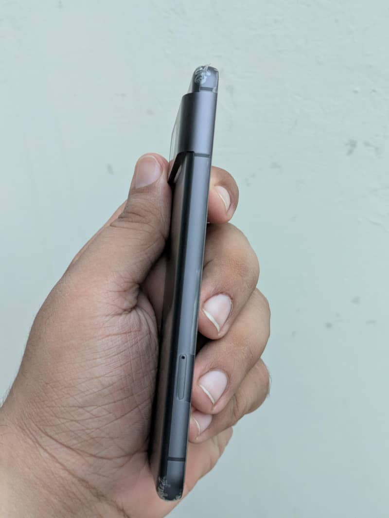 Google Pixel 8 2