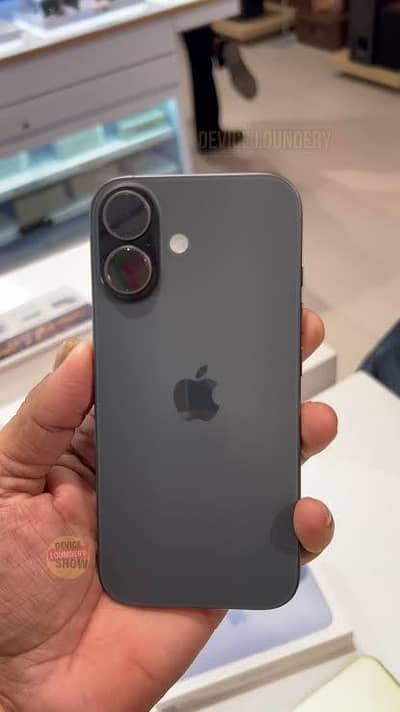 Apple iPhone 17 jv 256 box open