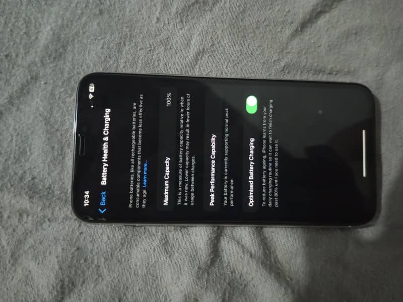 Apple iPhone X 3