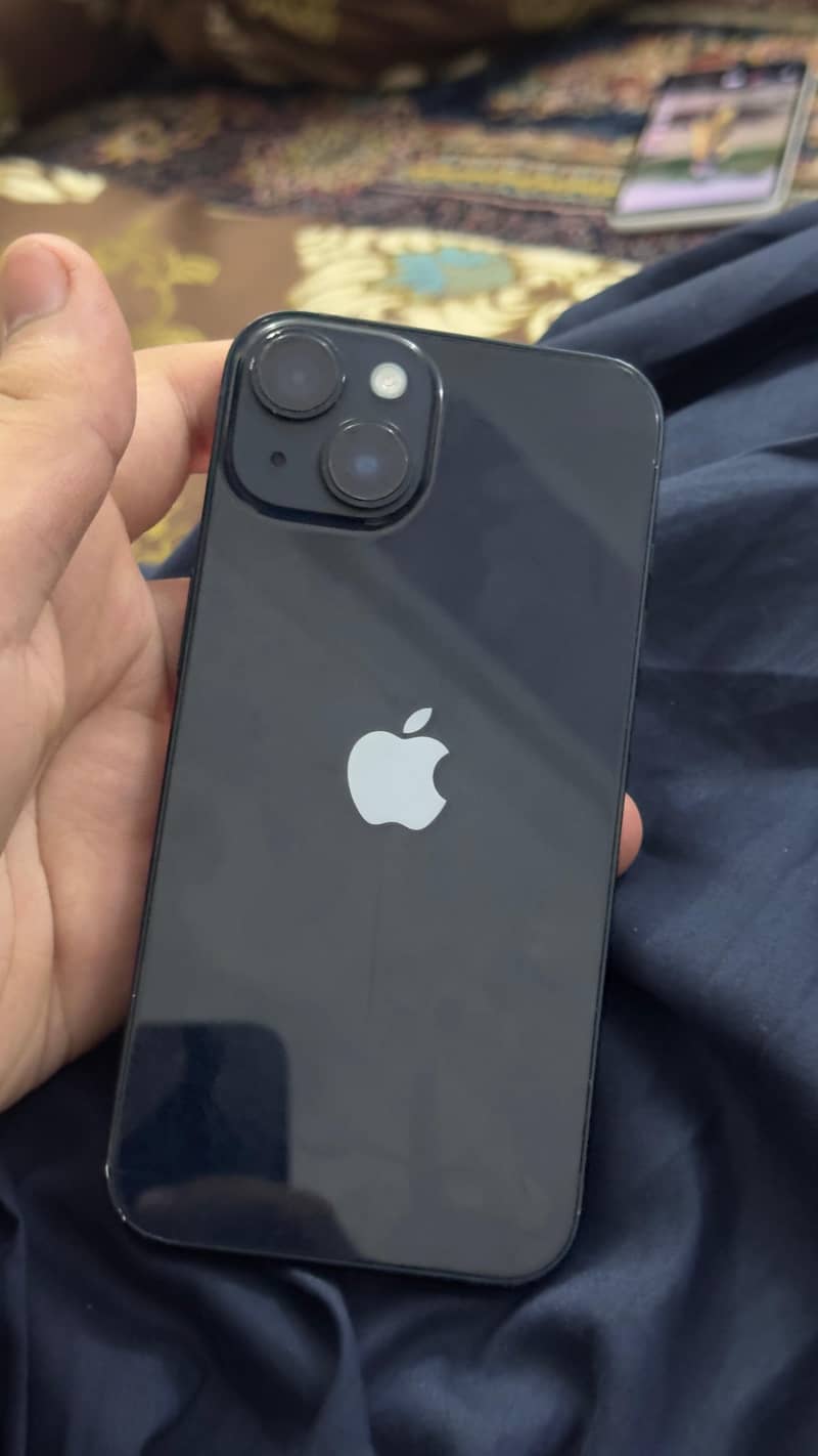 Apple iPhone 14 4