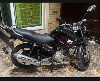 YAMAHA 125G 2022 MODEL BLACK