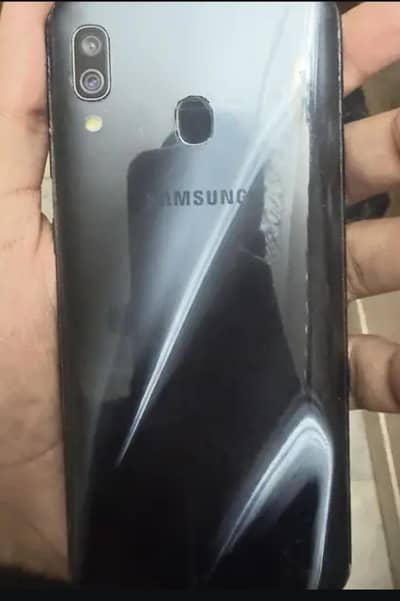 Samsung Mobile A30