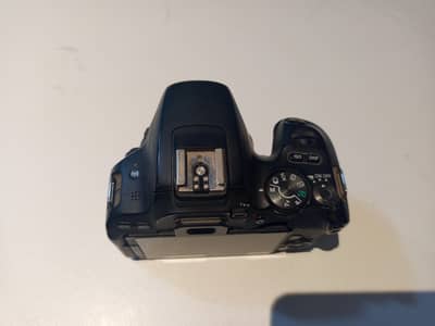 Cannon 200d
