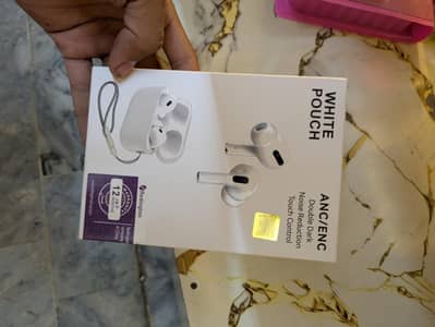 White pouch Airbuds