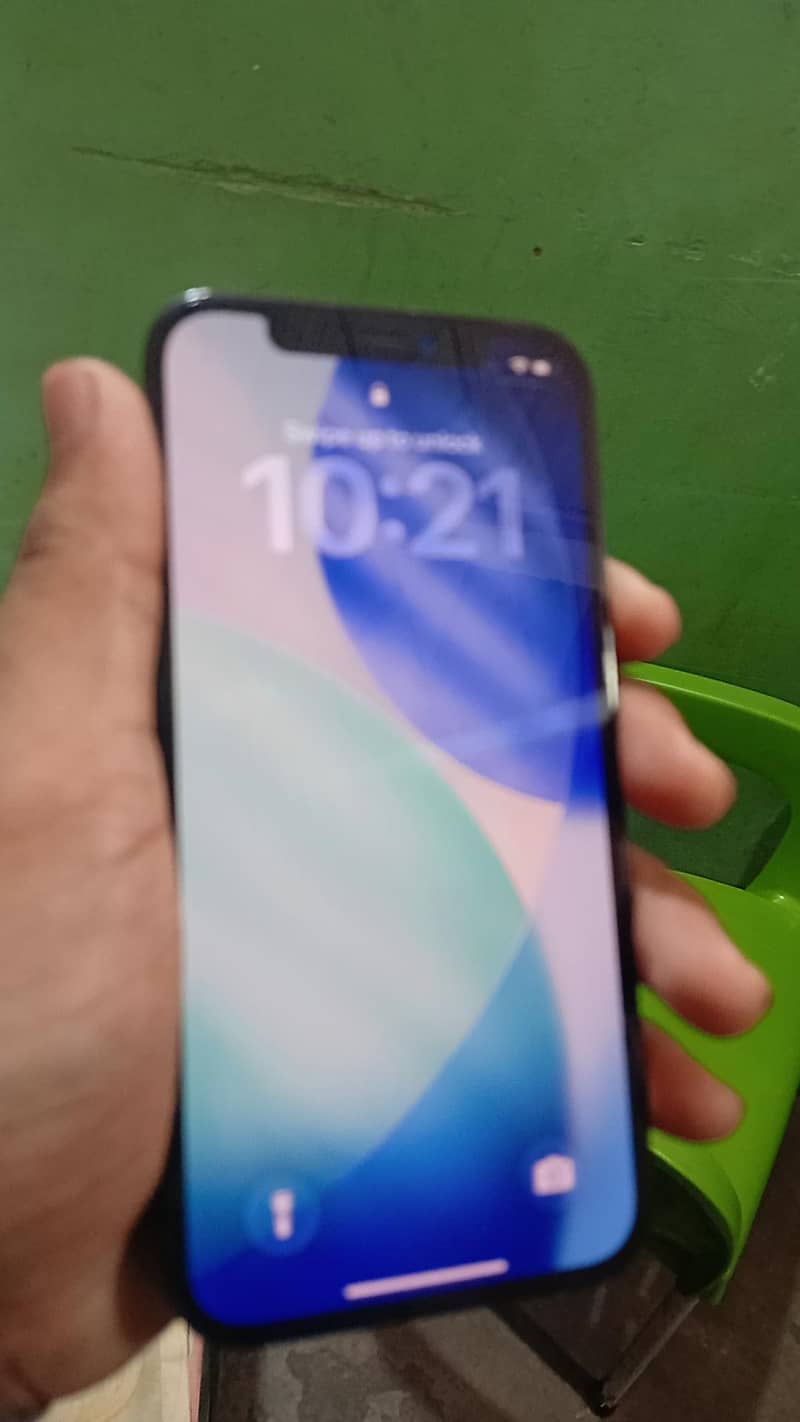 Apple iPhone 12pro 4