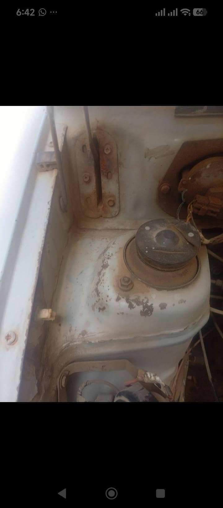 Mehran 2000 model 5