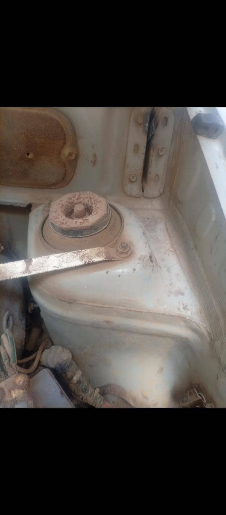 Mehran 2000 model 6