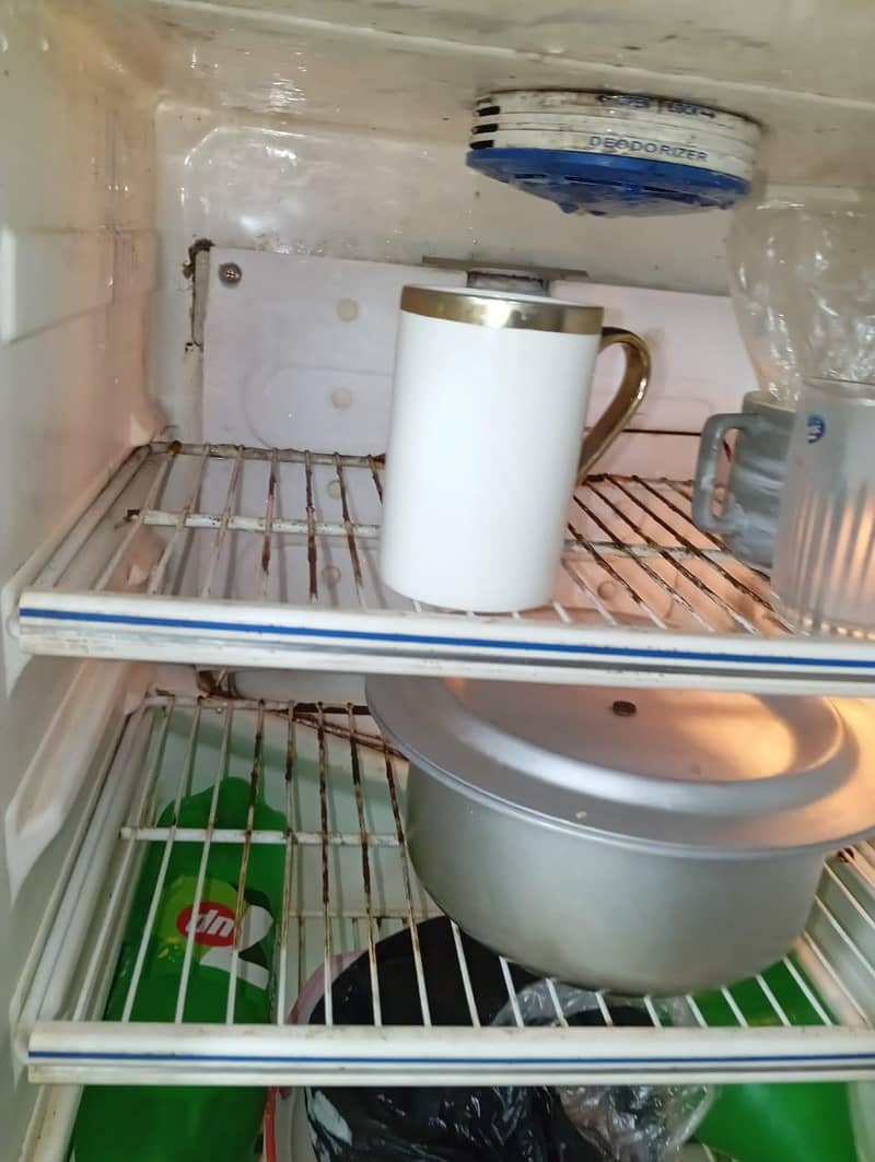 Fridge 0