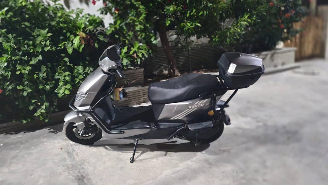REVOO C32 1