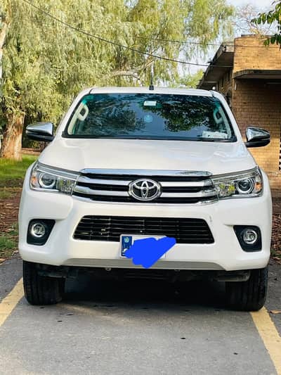 Toyota Hilux 2019 Revo V