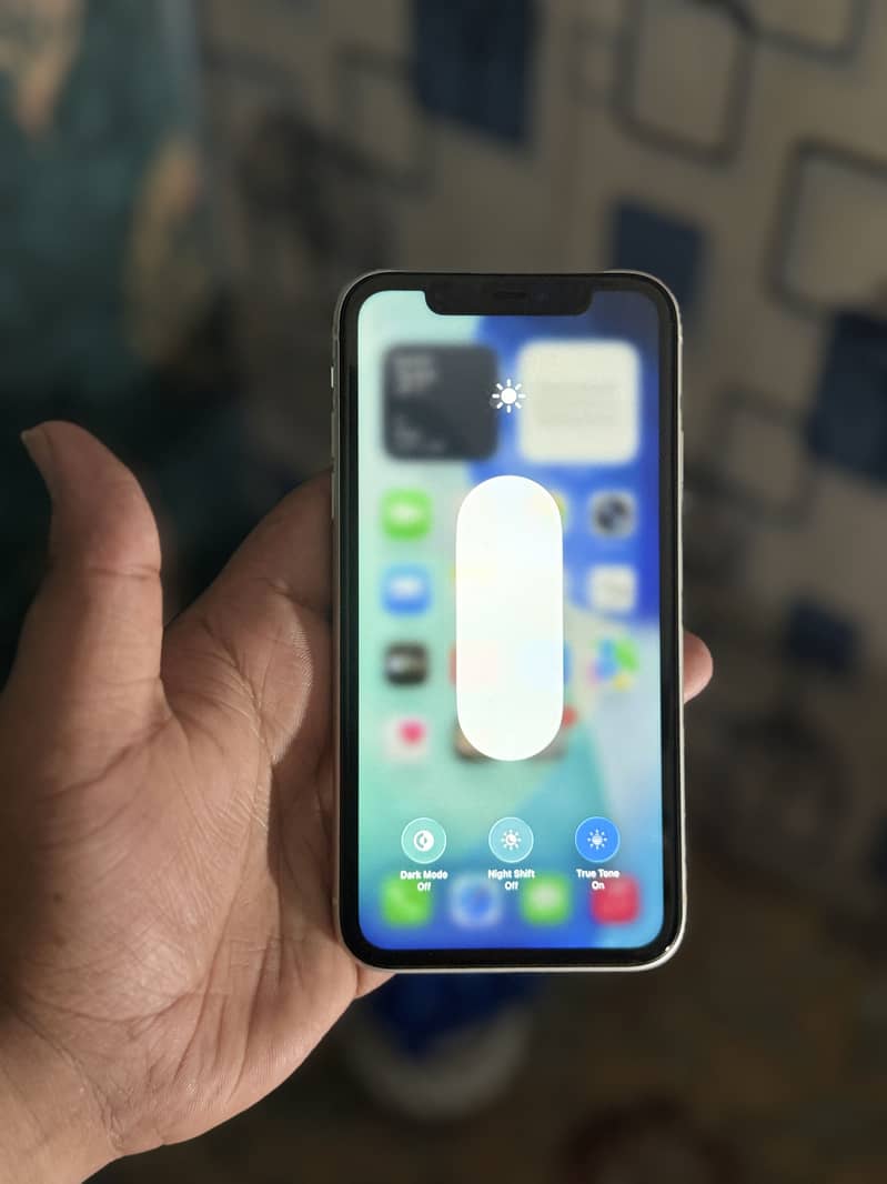 Apple iPhone 11 6