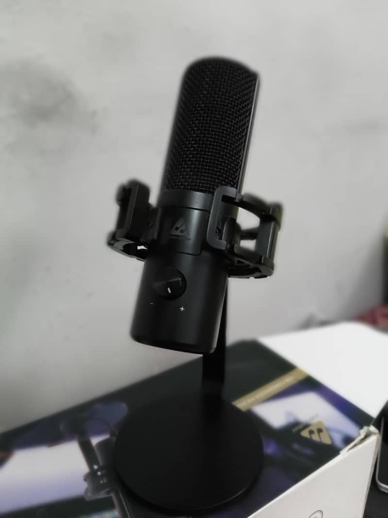 audio array professional studio microphone 10/10 NEW 3