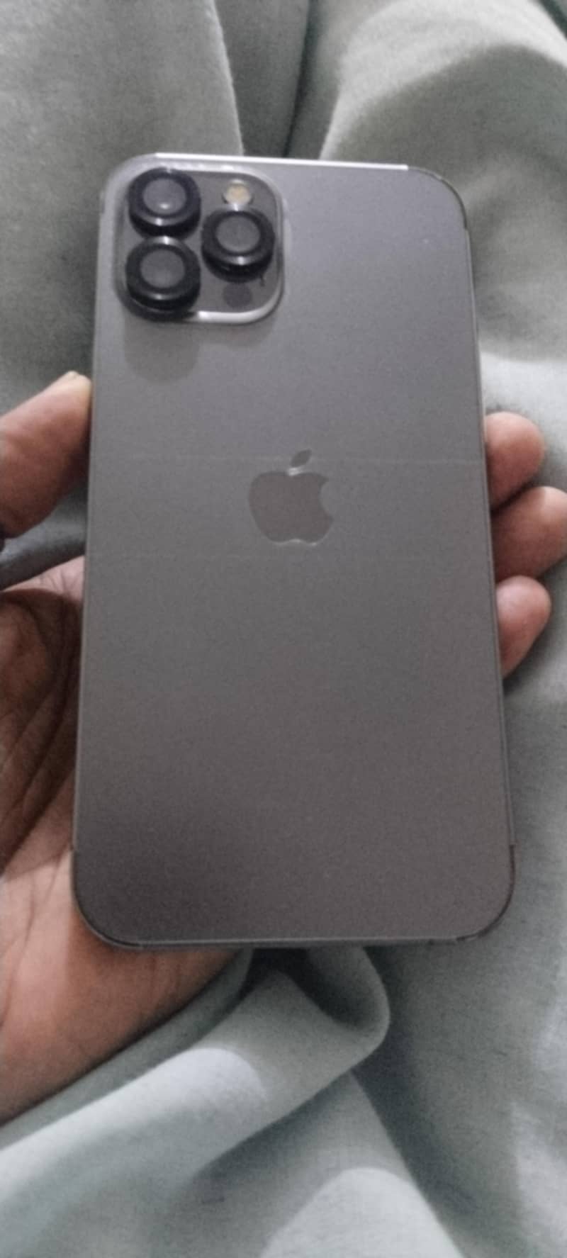 Apple iPhone 12 Pro Max 1