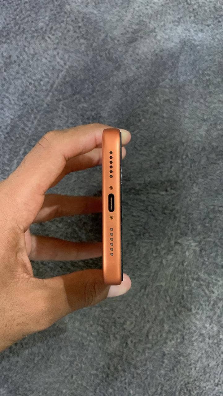 Apple iPhone 17 Pro Max 2