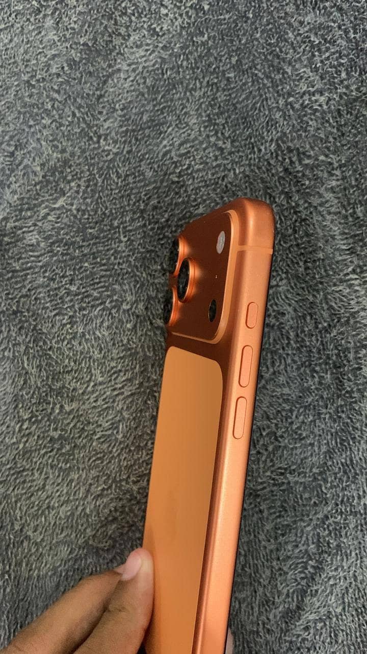 Apple iPhone 17 Pro Max 3