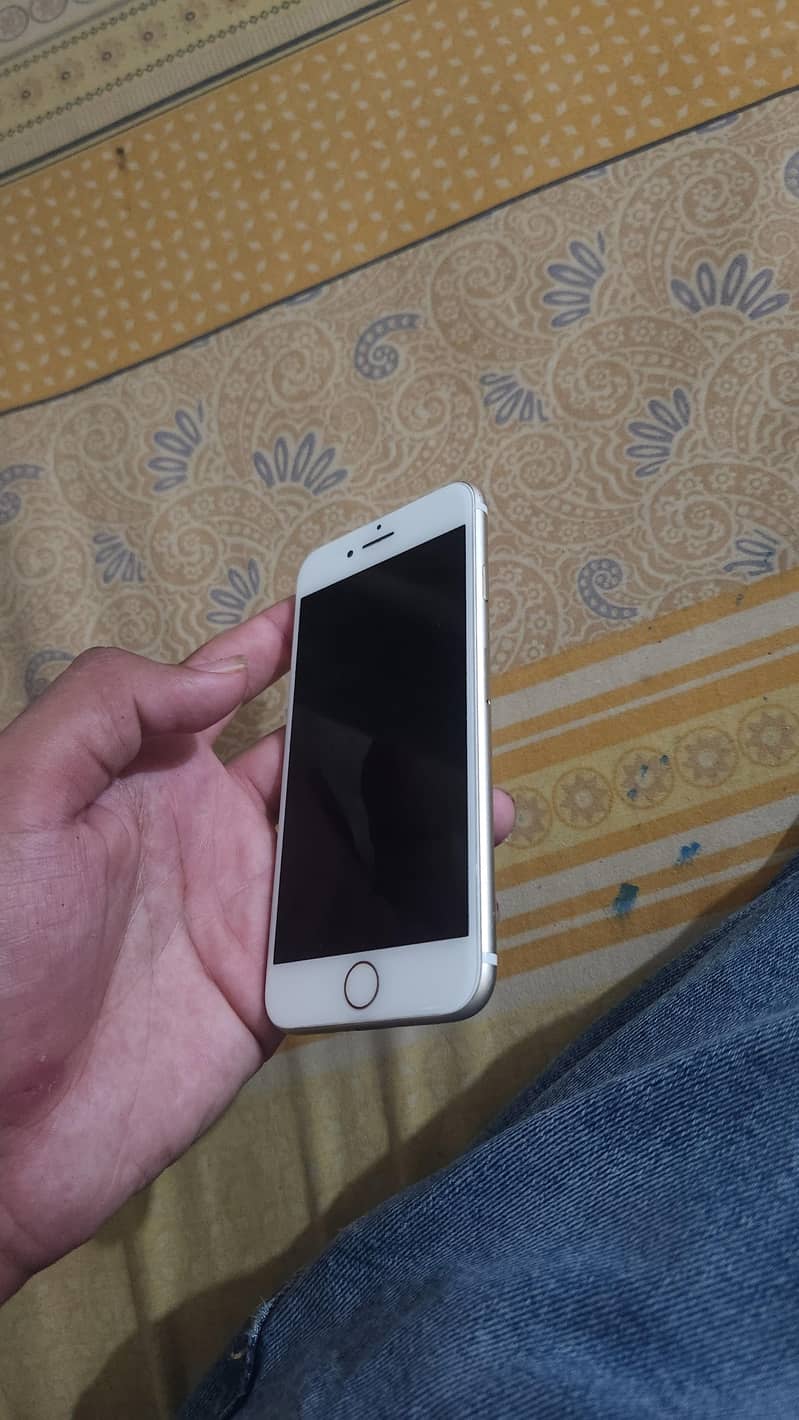 Apple iPhone 6S 0