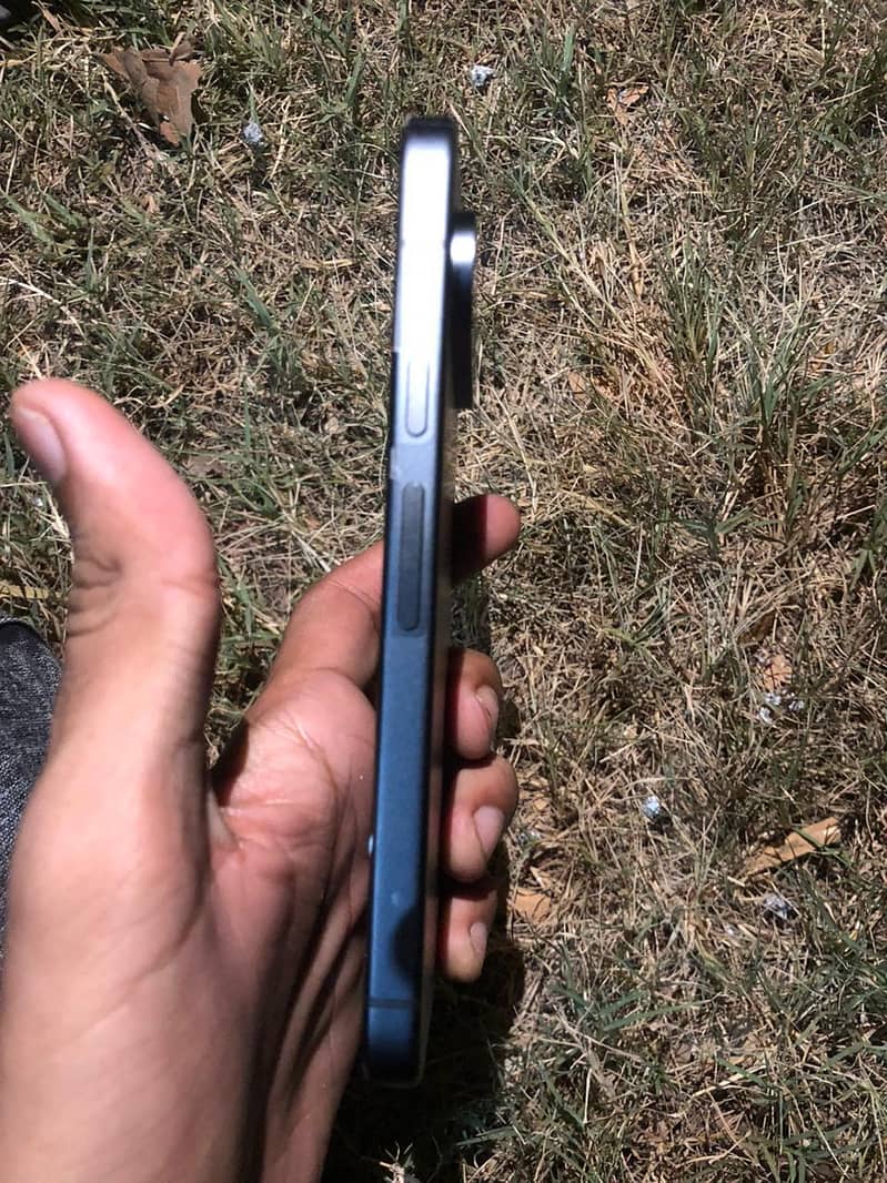 Google Pixel 9 3