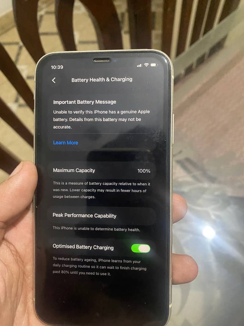 Apple iPhone 11 0