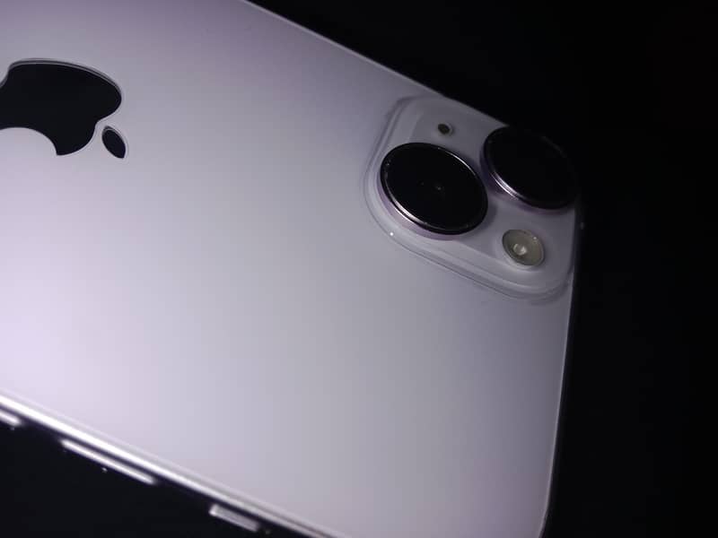 Apple iPhone 14 2