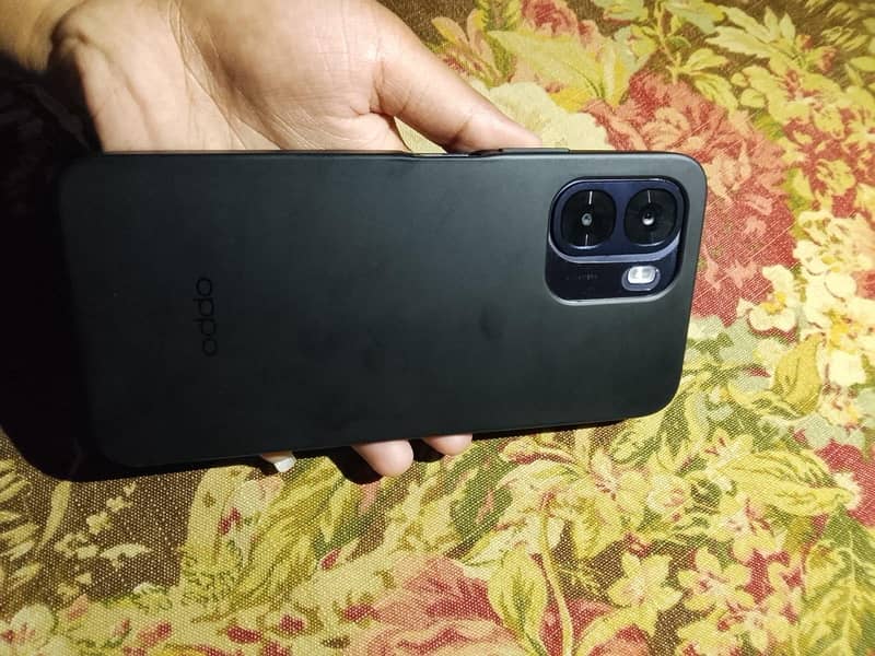 OPPO A6k 0