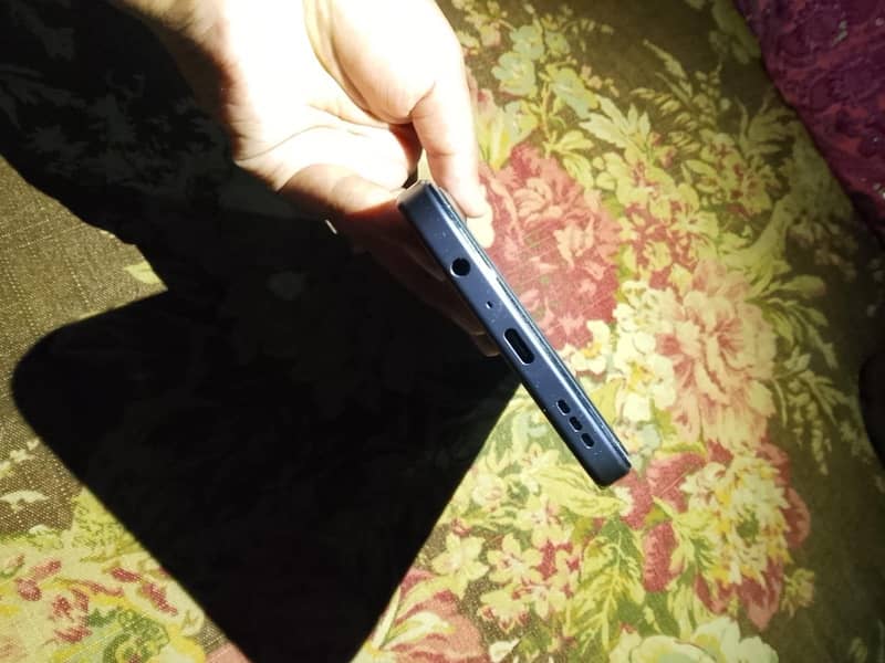 OPPO A6k 3