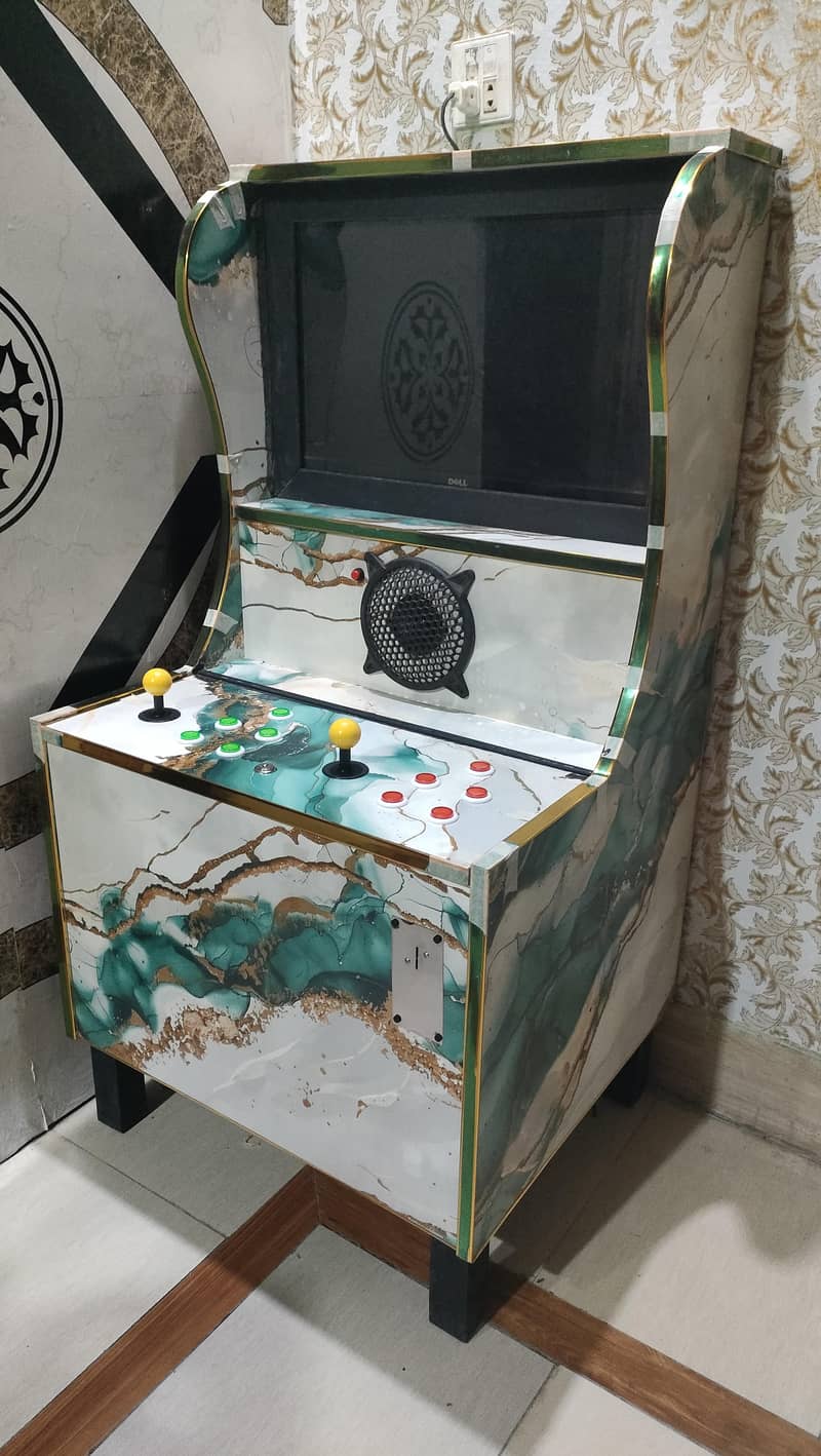 Mini Arcade Gaming Console 3