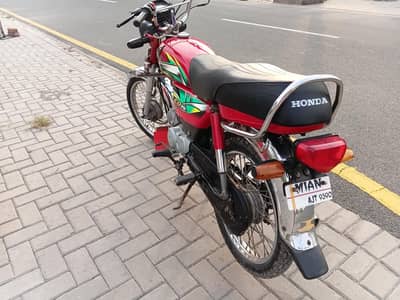 total best condition 10 by 10 bike 03002127591