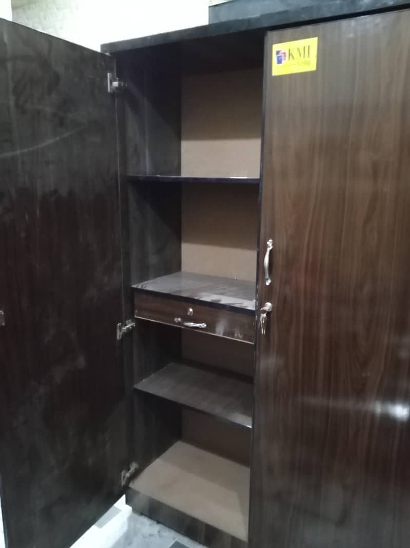 wardrobes 1