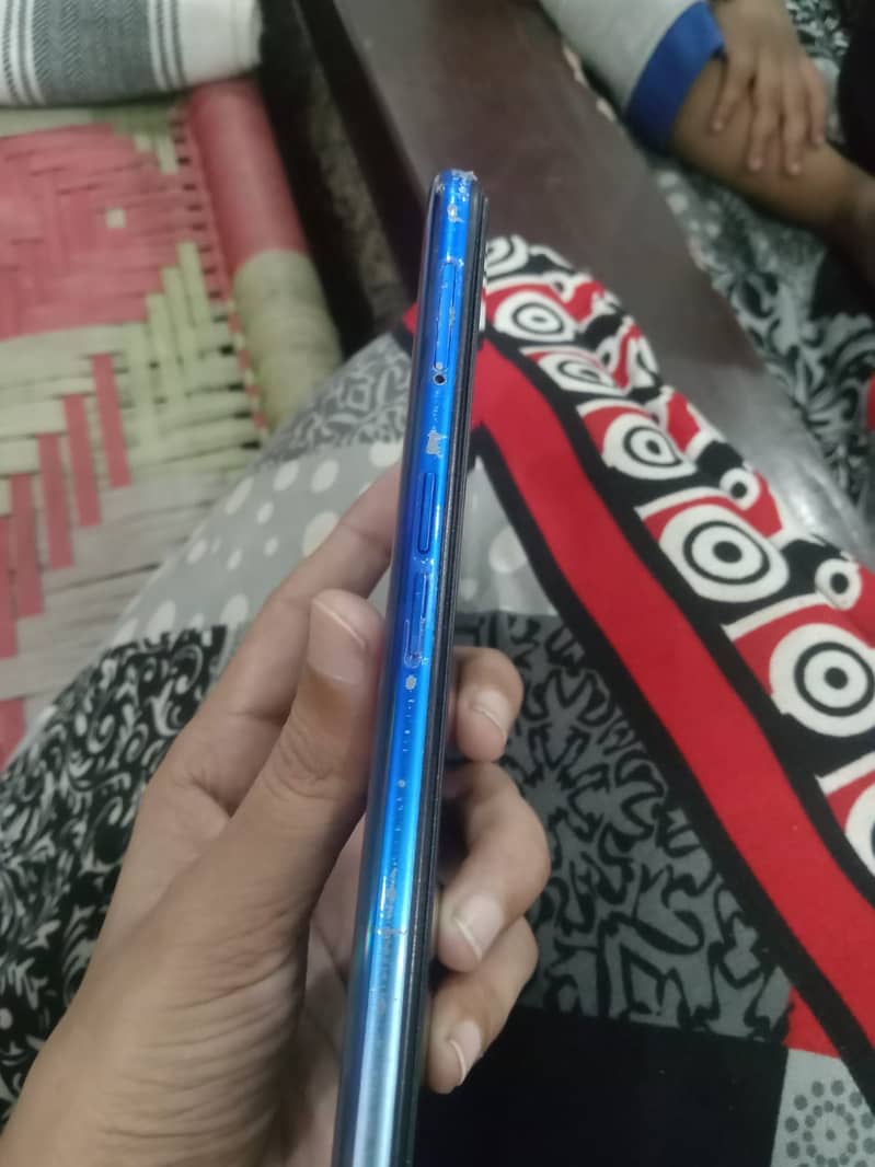 OPPO A54 3