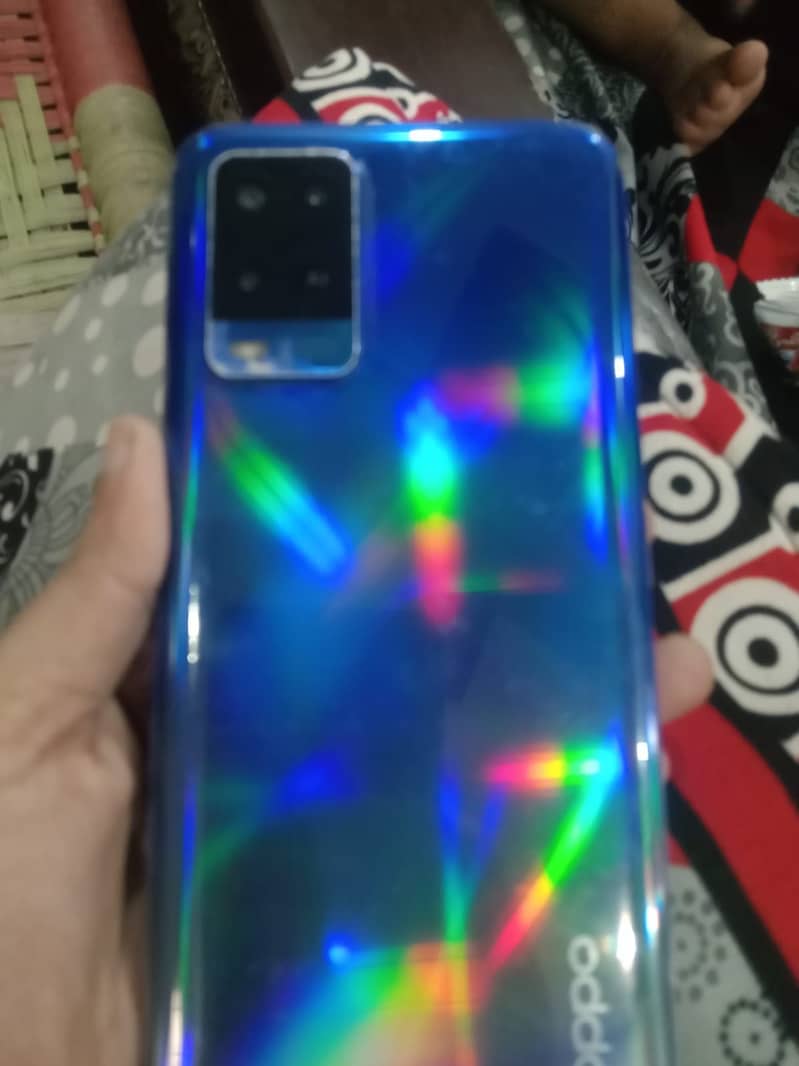 OPPO A54 4