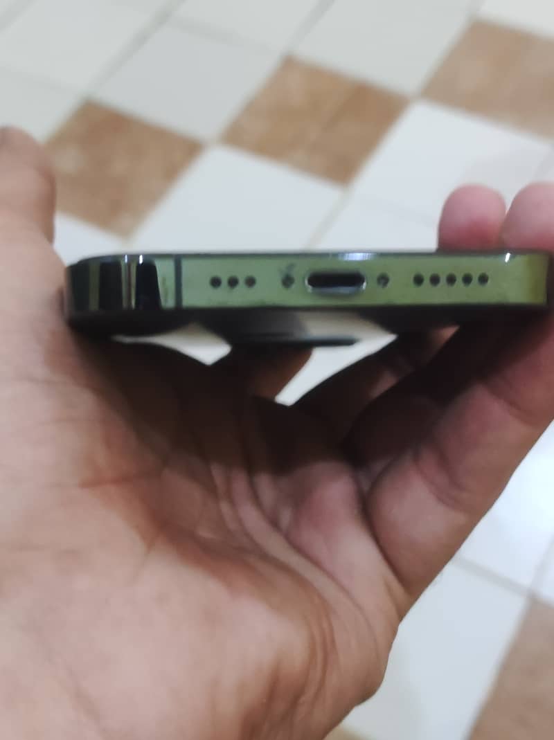 Apple iPhone 12 Pro 3