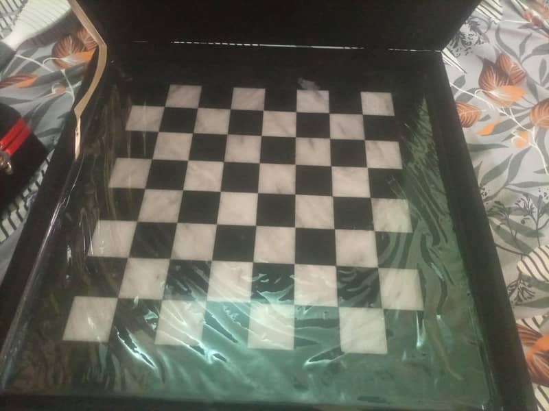 Marble Chess 1