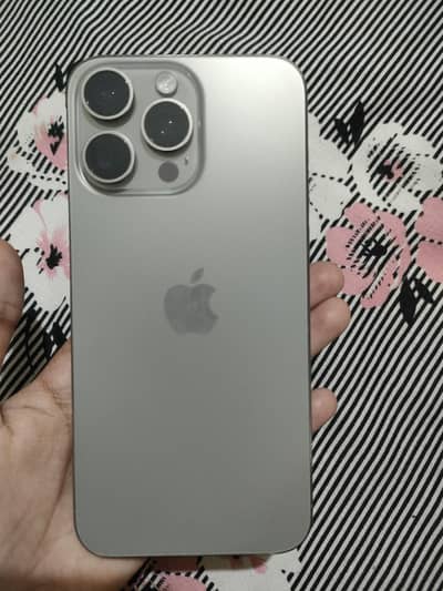 Apple iPhone 15 Pro Max