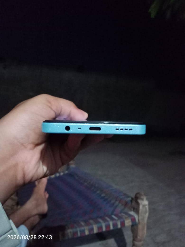 Realme Note 50 4