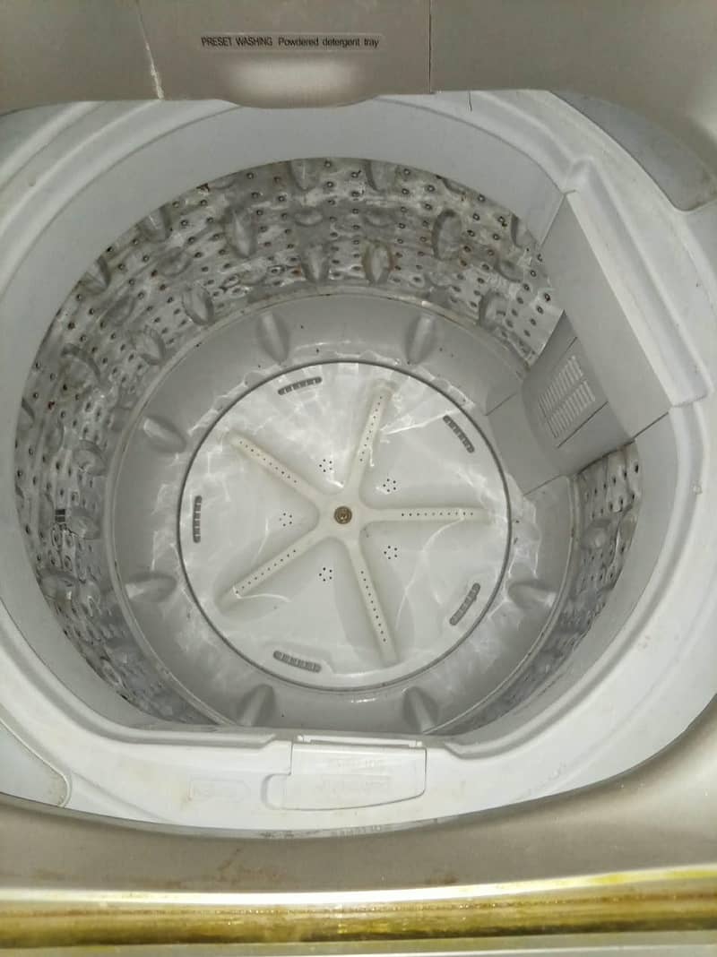 Full automatic washing machine 1